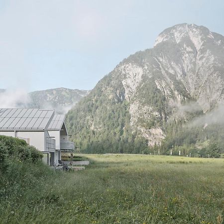 Urban Mountain Chalet With Lake View موراخ المظهر الخارجي الصورة