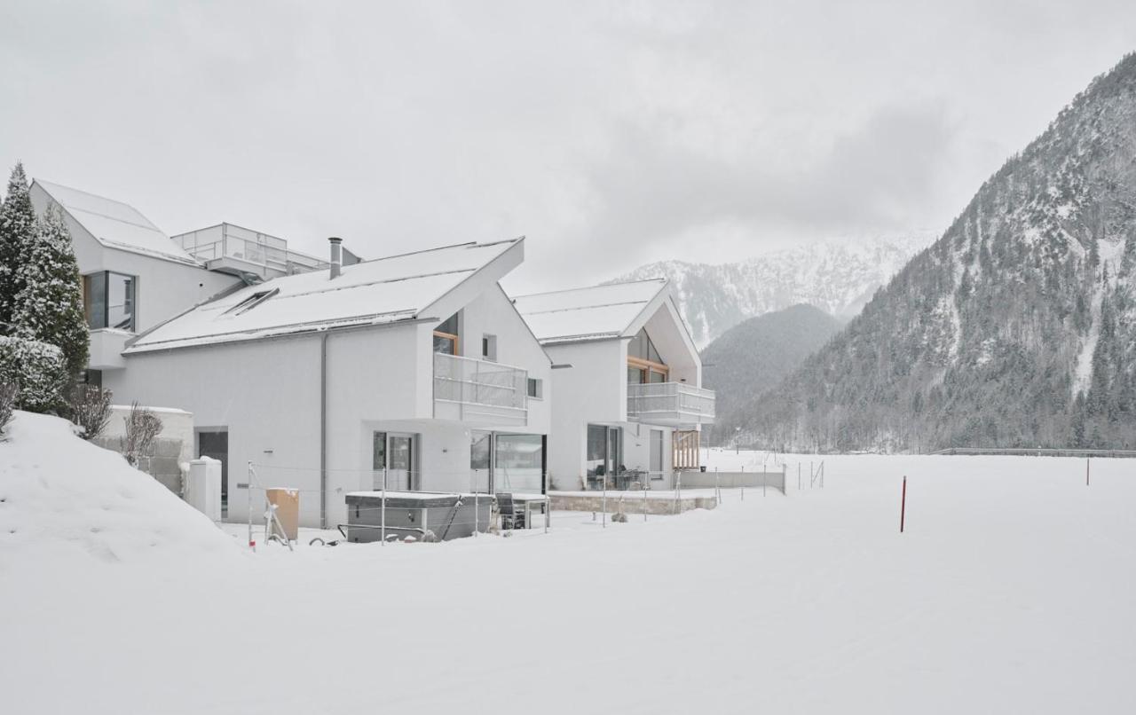 Urban Mountain Chalet With Lake View موراخ المظهر الخارجي الصورة