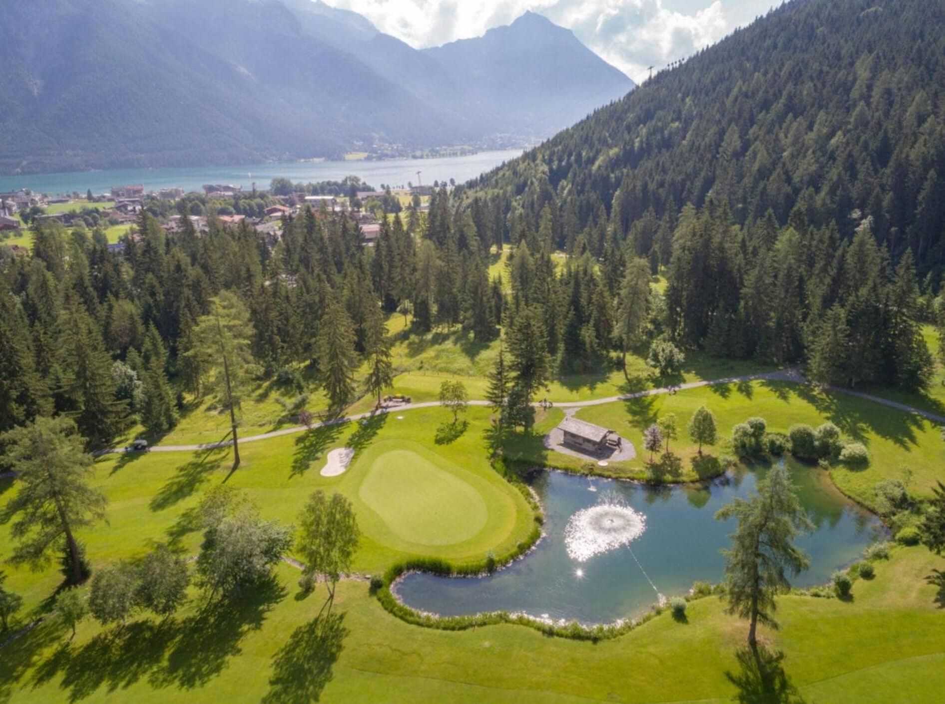 Urban Mountain Chalet With Lake View موراخ المظهر الخارجي الصورة